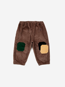 Pantalone in velluto a coste marrone con toppe per neonato