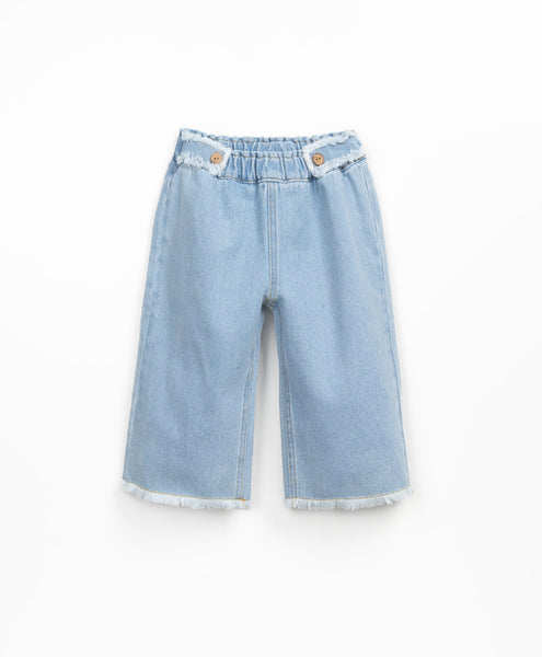 Jeans in denim chiaro per bambina