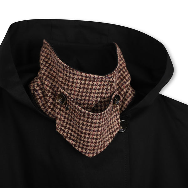 Giubbino trench nero con cappuccio per bambina Chloé C21394 09B 