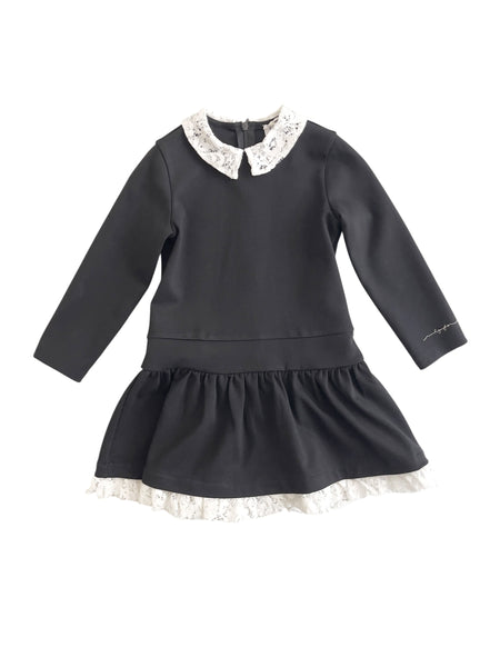 Abito nero con dettagli in pizzo per neonata e bambina Il gufo A26GVL003M0041 099 