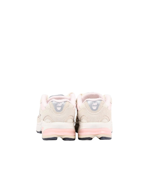 Sneaker 2010 rosa e beige per bambina New Balance G2010 31U 