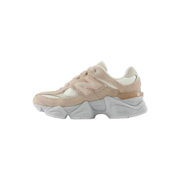 Sneakers beige con dettagli salmone per neonati e bambini New Balance P9060 3IL 