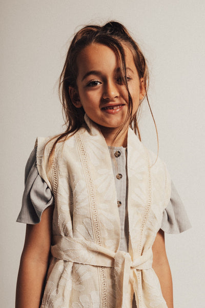Gilet panna per neonata e bambina