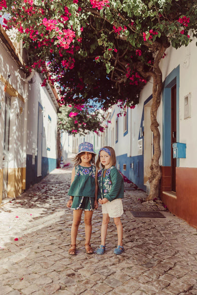 Blusa verde con ricami per neonata e bambina