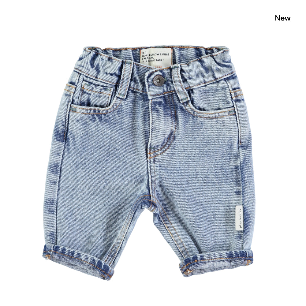 Jeans in denim blu chiaro per neonati