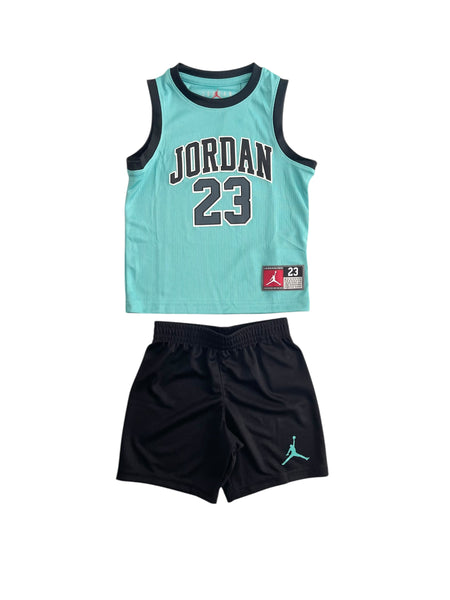Completo jordan in mesh con logo per neonato e bambino