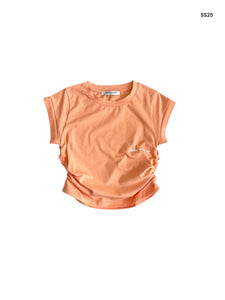 T-shirt cropped pesca con logo per bambina