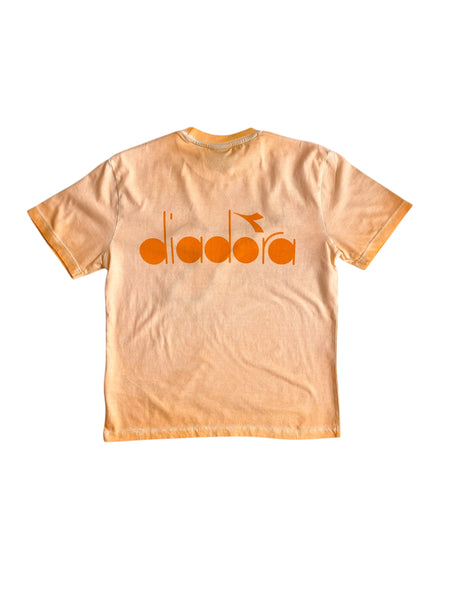 T-shirt arancione chiaro sfumato con logo per bambino