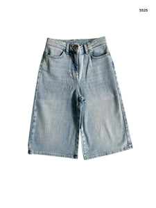 Bermuda in denim chiaro per bambina