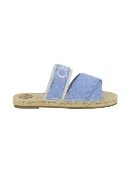 Sandalo celeste con logo per bambina Chloé C20885 Z10 